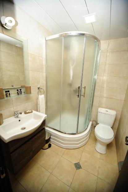Elno Hotel Tbilisi Esterno foto